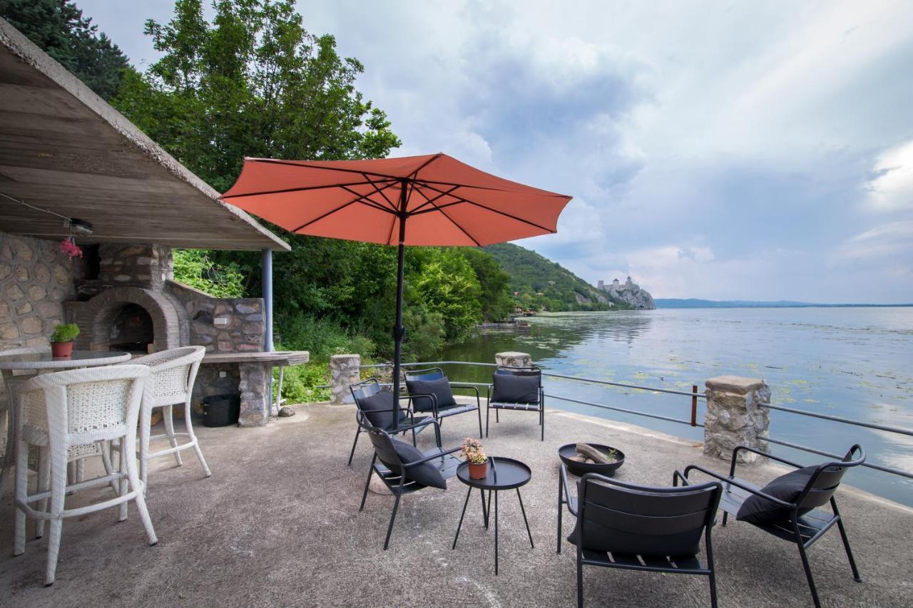 Dunjarica Villa Golubac